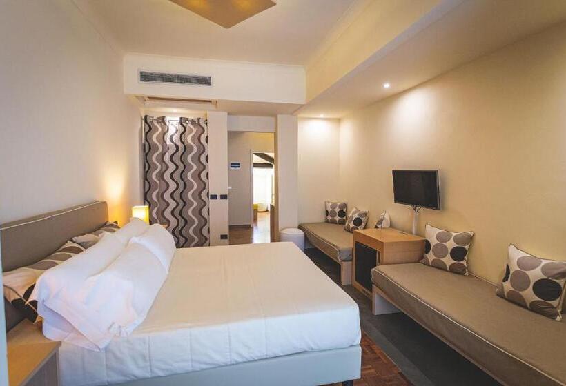 Полулюкс Вид на Море, Villa Martini