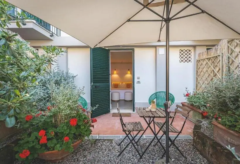 エコノミールーム, Villa Martini