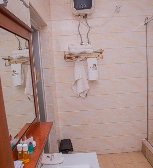 سوئیت پرزیدنت, Mahogany Hotel And Suites