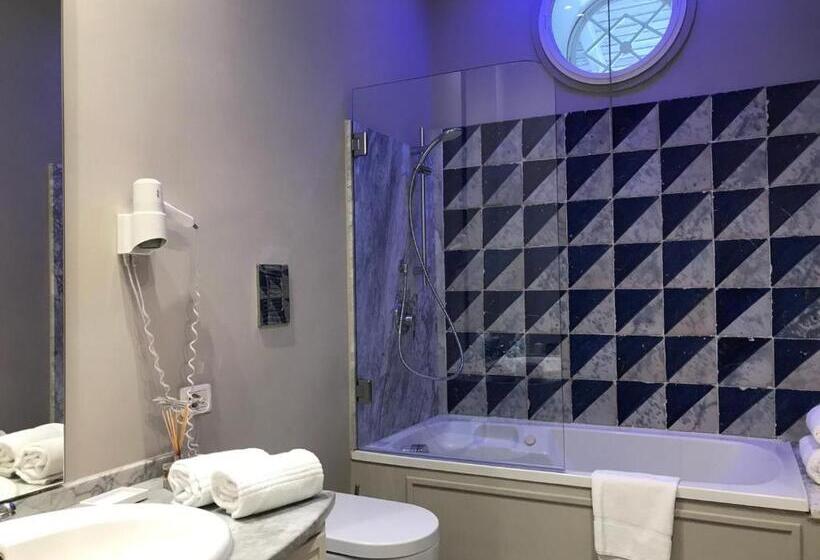 اتاق لوکس, Casa Pacifico Pompei