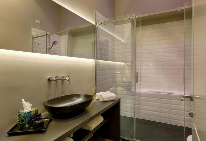 اتاق لوکس, Casa Pacifico Pompei