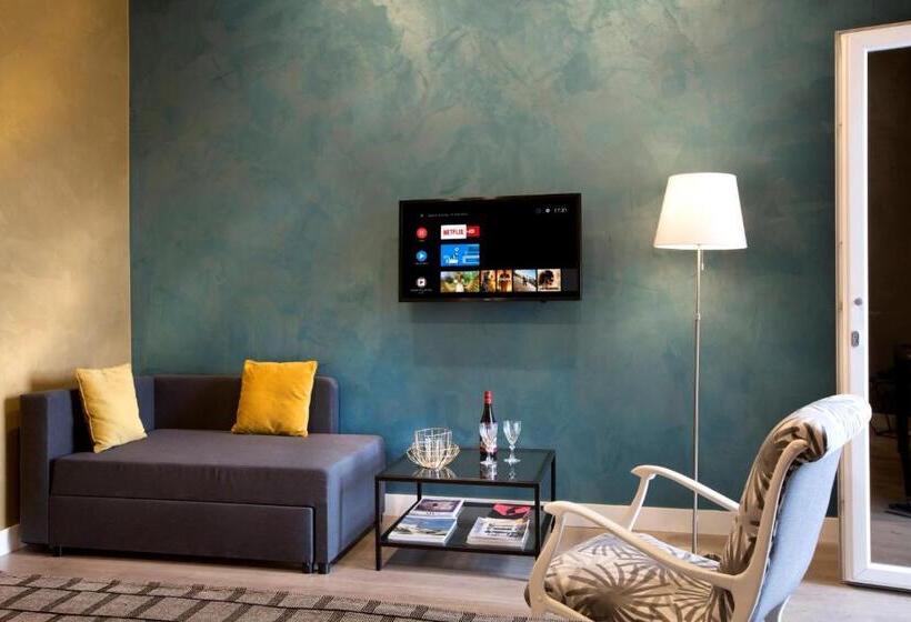 اتاق لوکس سه تخته, Casa Pacifico Pompei