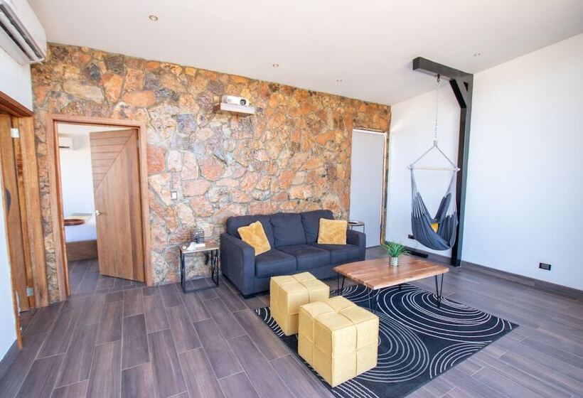 スーペリアー1ベッドルームビラ, Contemplacion Resort & Spa