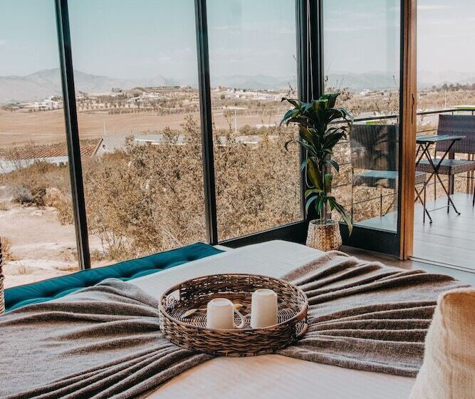 スーペリアキャビン, Contemplacion Resort & Spa