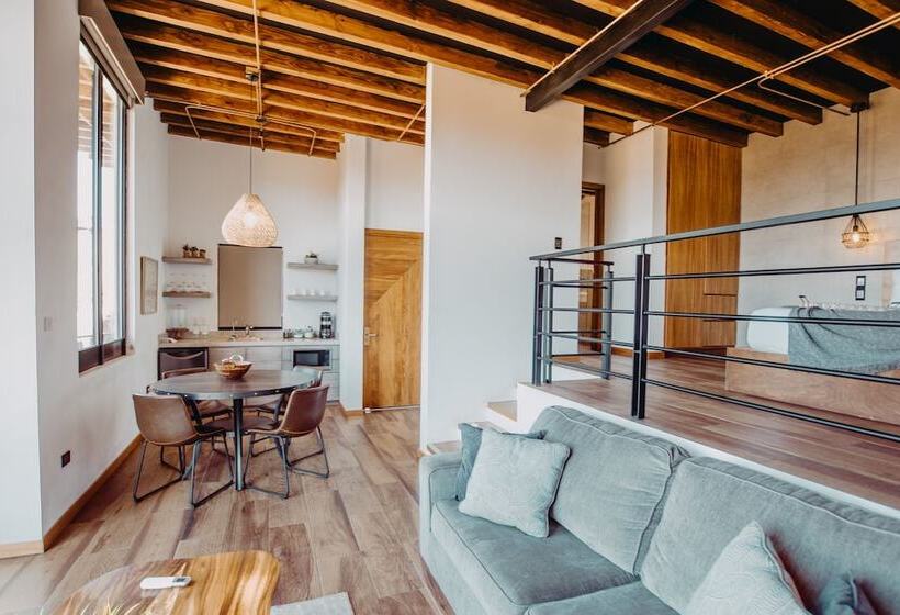 景色の見えるデラックスルーム, Contemplacion Resort & Spa