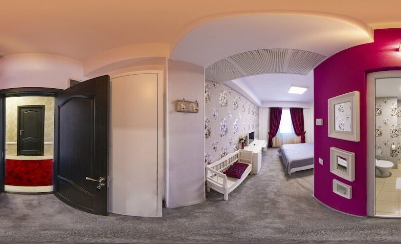 Номер Basic, Evianne Boutique