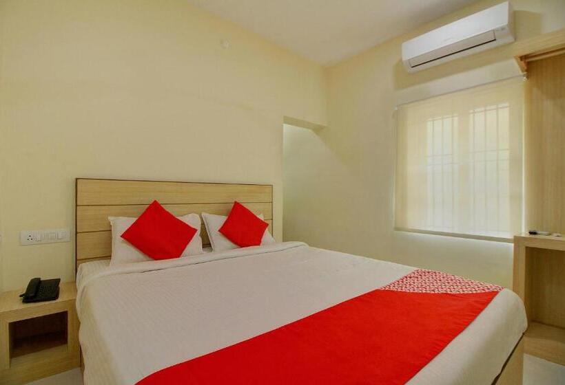 اتاق کلاسیک سه تخته, Shri Sai Homestay