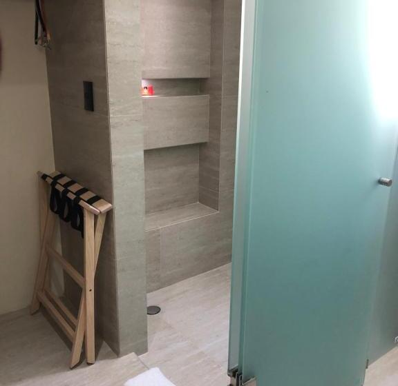 スイート, Mc Suites Mexico City