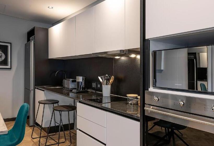 Студия Deluxe, The Onyx Apartment Hotel By Newmark