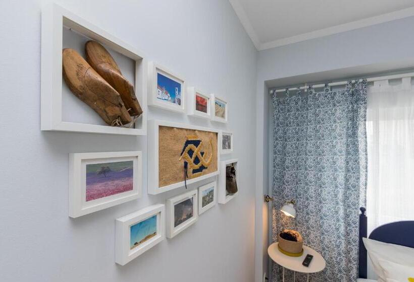 اتاق استاندارد یک نفره با چشمانداز دریا, Lisbon Airport Guesthouse