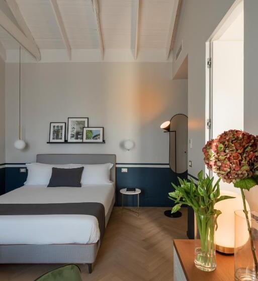 带露台的套间, Velvet Grey Boutique