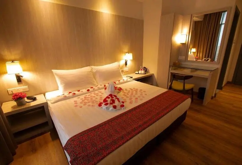 اتاق استاندارد با تخت بزرگ, Az Hotel & Serviced Apartments