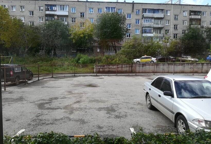 اتاق اکونومی یک تخته, Kruise