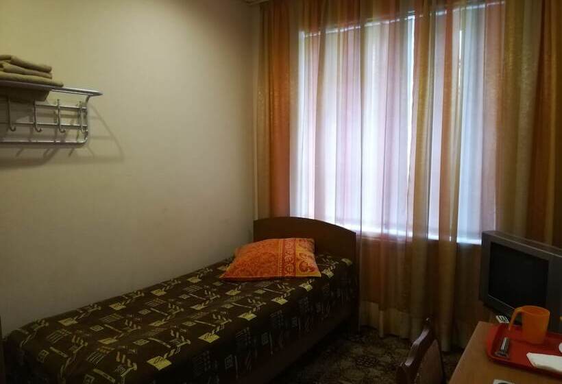 اتاق اکونومی یک تخته, Kruise