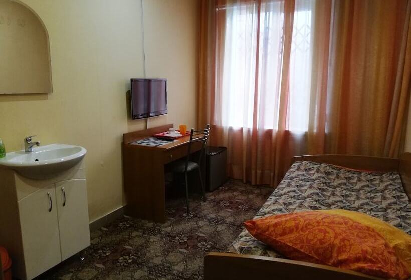 اتاق اکونومی یک تخته, Kruise