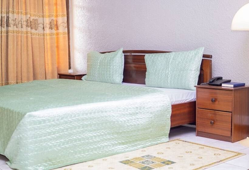 اتاق لوکس, Kigali Holiday