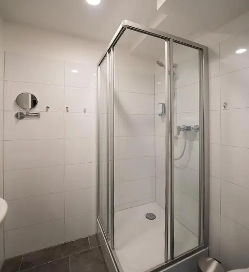 آپارتمان 1 خوابه با بالکن, Apartment Düsseldorf Nord