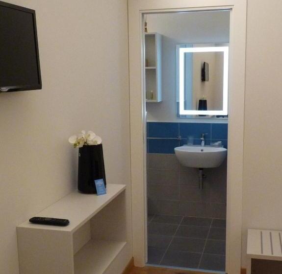 标准间带阳台, ánemos B&b