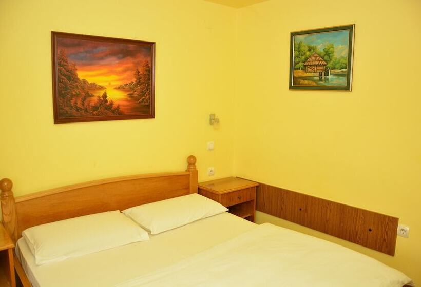 اتاق استاندارد, B&b Passage