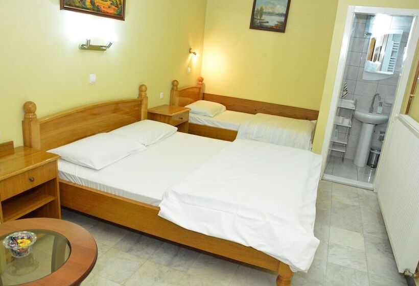 اتاق استاندارد سه نفره, B&b Passage