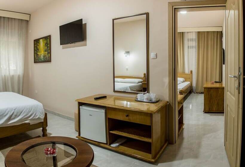 اتاق استاندارد چهار تخته, B&b Passage