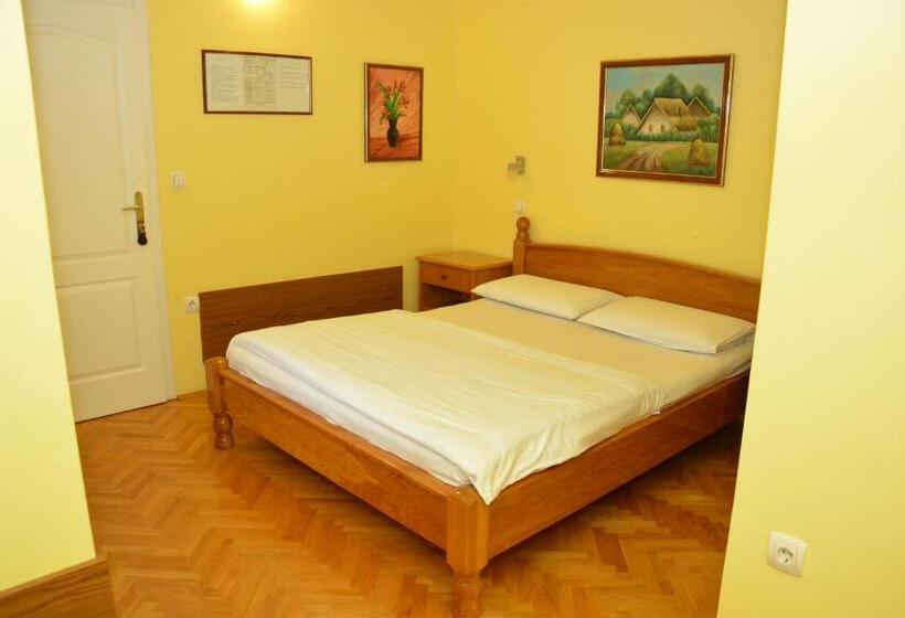 اتاق استاندارد, B&b Passage