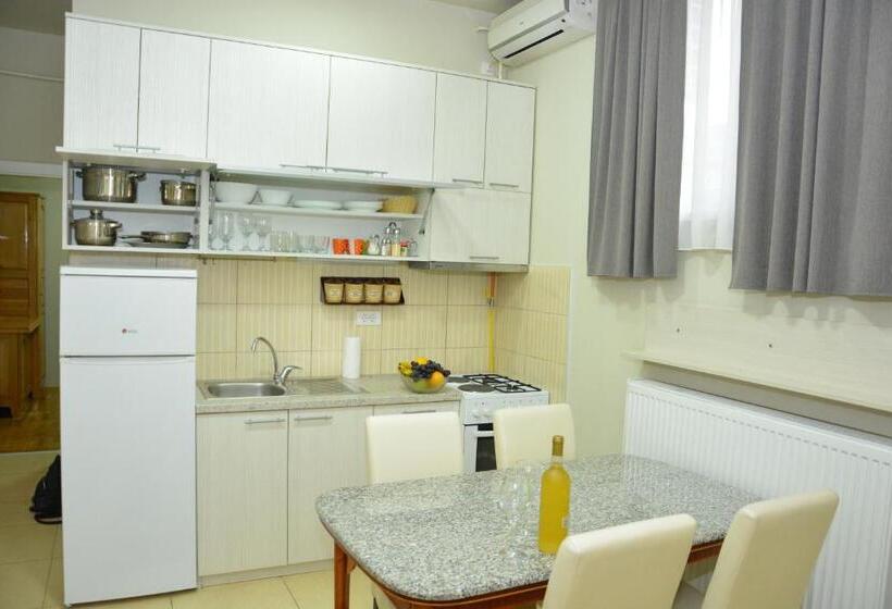 آپارتمان 1 خوابه, B&b Passage