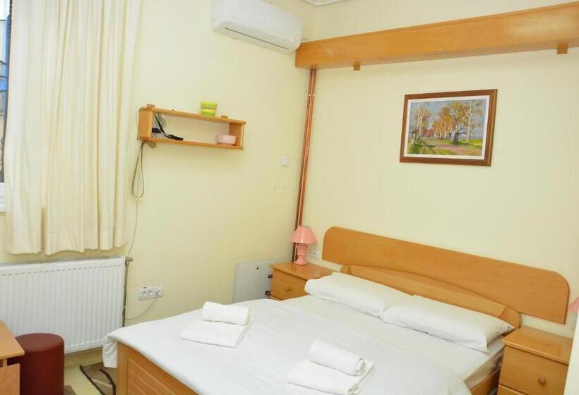 استودیو خانوادگی, B&b Passage