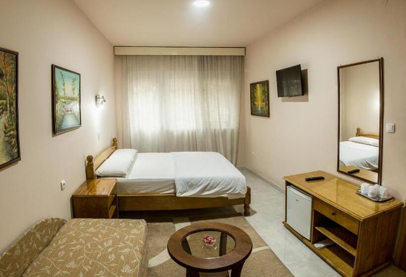 اتاق استاندارد چهار تخته, B&b Passage