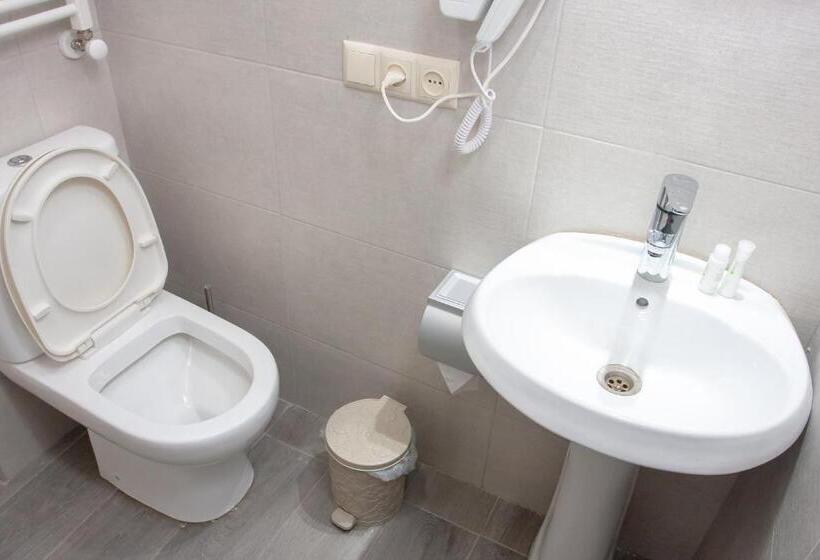 اتاق استاندارد سه نفره, Casa Calda