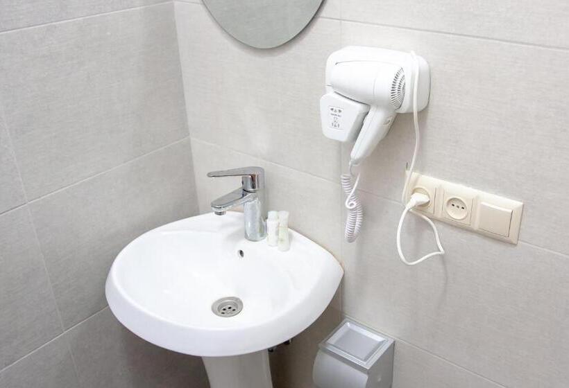 اتاق استاندارد سه تخته با بالکن, Casa Calda