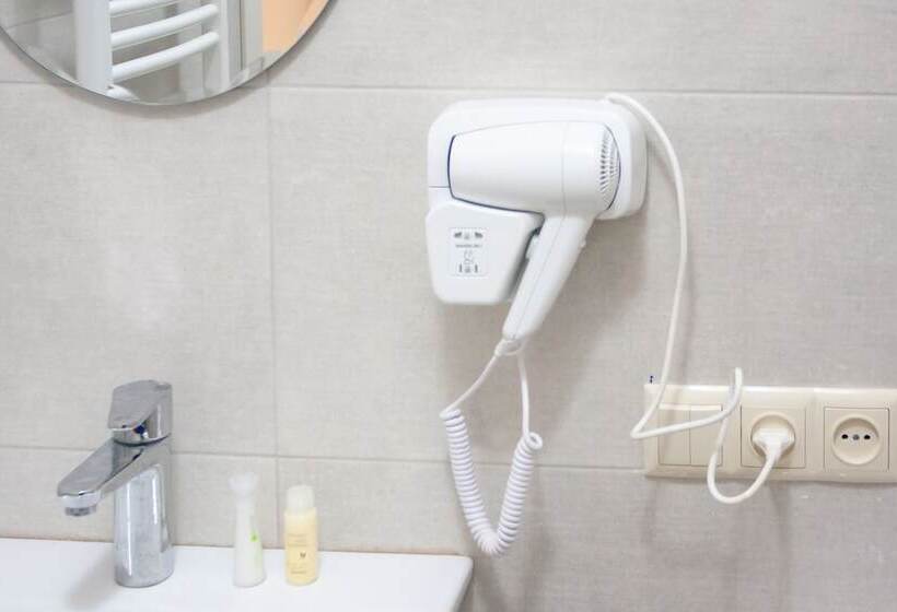 اتاق استاندارد سه نفره, Casa Calda