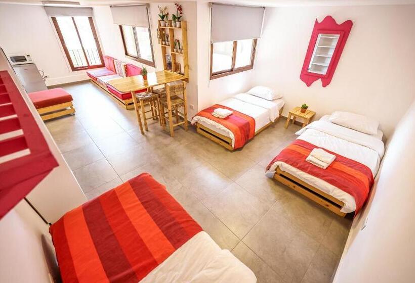 کلبه ییلاقی, Old Town Guest Houses