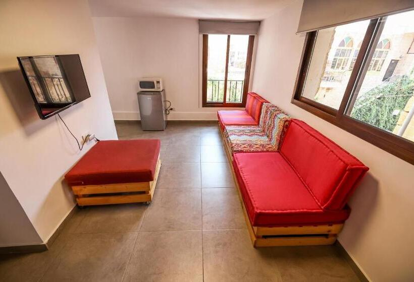 کلبه ییلاقی, Old Town Guest Houses