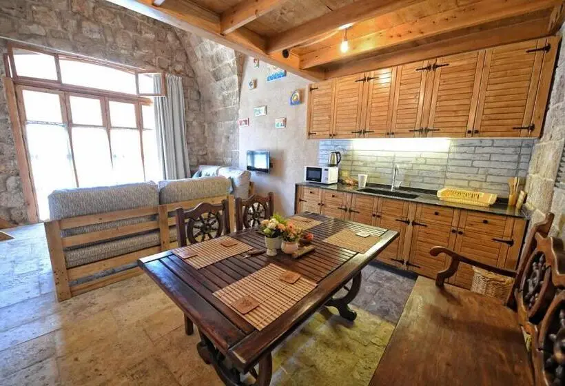 اتاق استاندارد با چشمانداز باغ, Old Town Guest Houses
