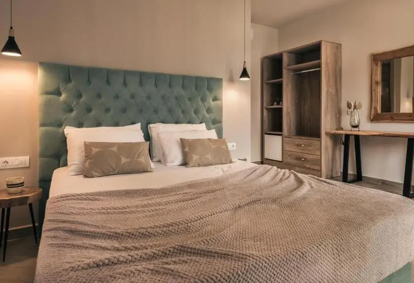 سوییت لوکس, Aeolos Boutique Hotel And Suites
