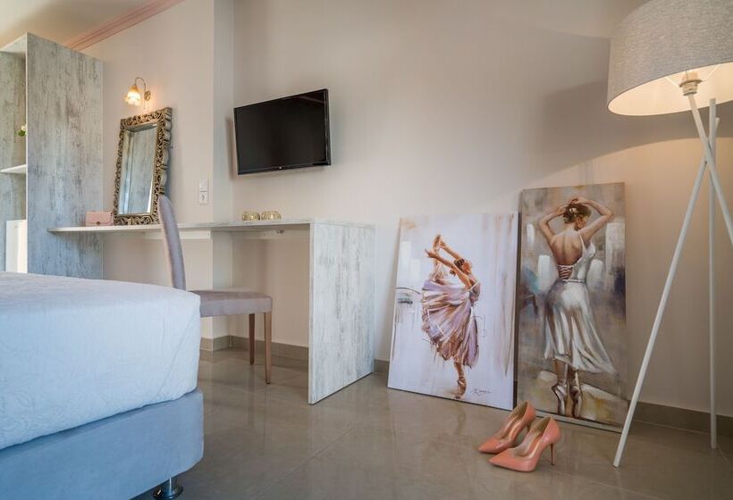 سوییت جونیور با چشمانداز استخر, Aeolos Boutique Hotel And Suites