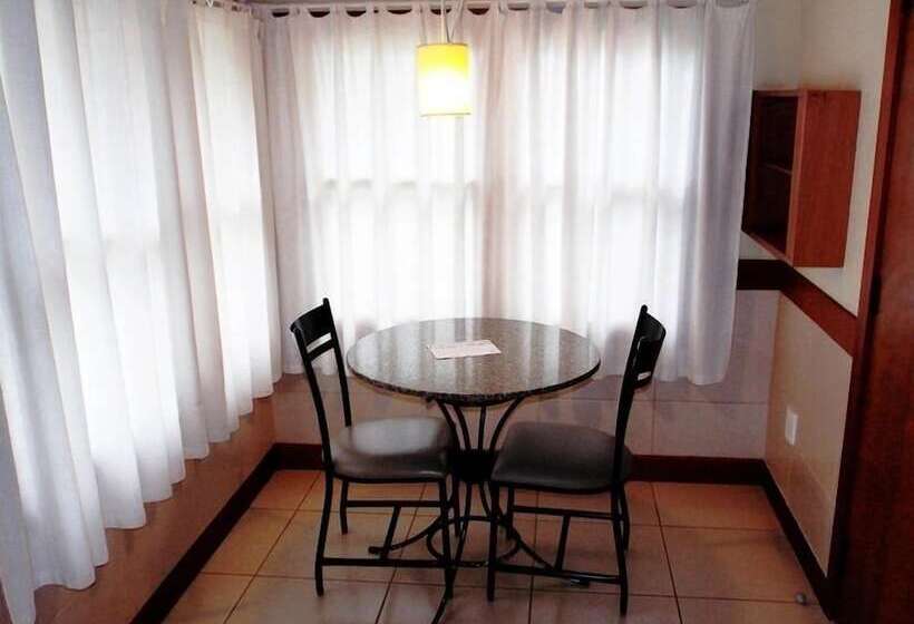 豪华三人间, Estancia Barra Bonita