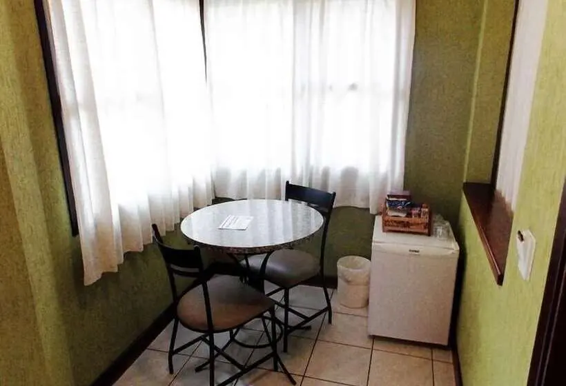 スタンダード４人部屋, Estancia Barra Bonita