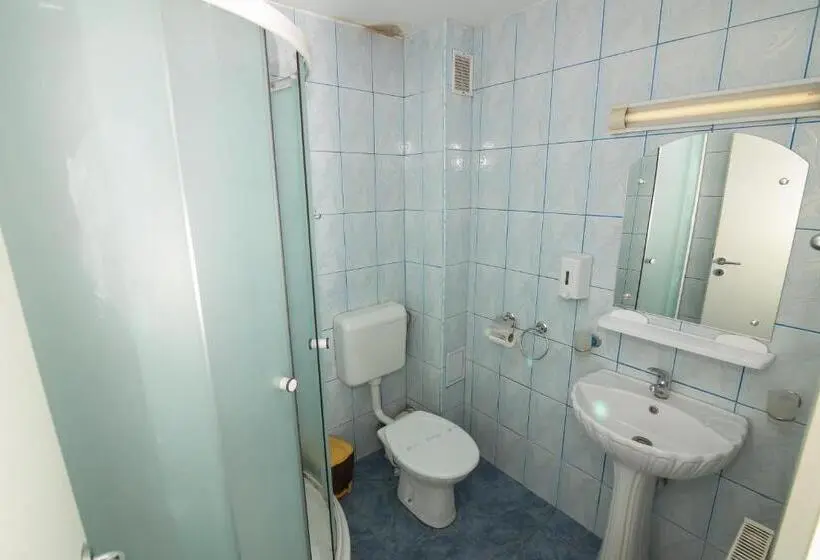 اتاق سوپریور, Motel Cotul Donului