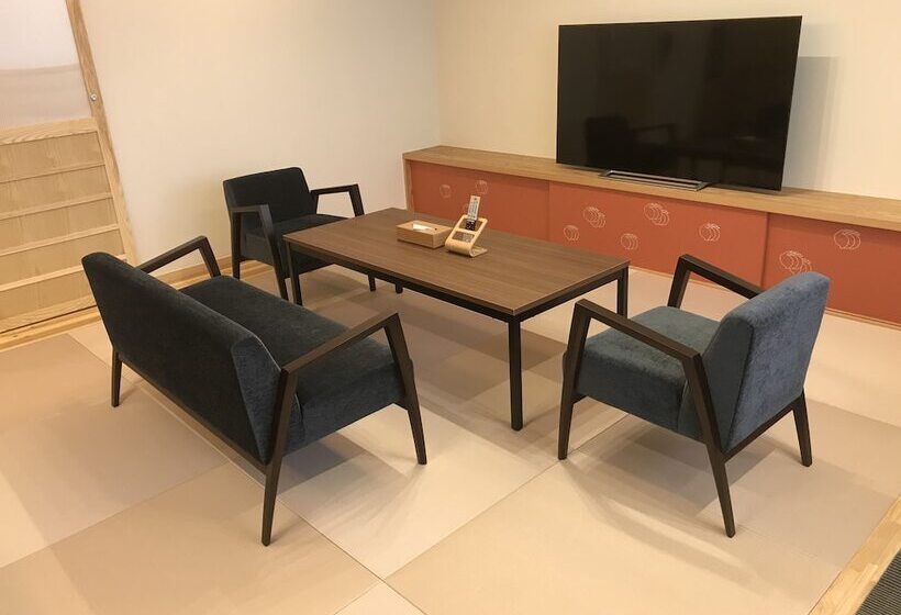 四人标准间, Yururito Osaka