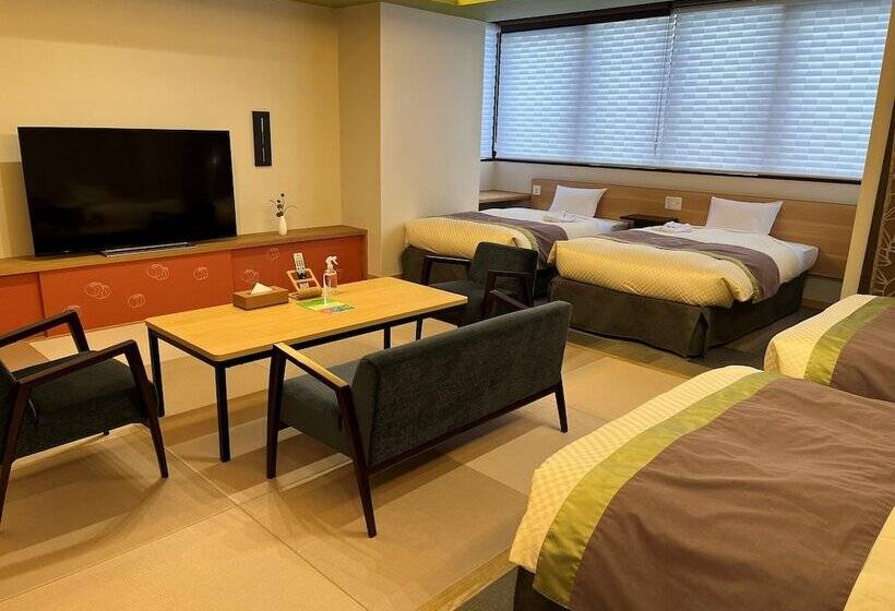 四人标准间, Yururito Osaka