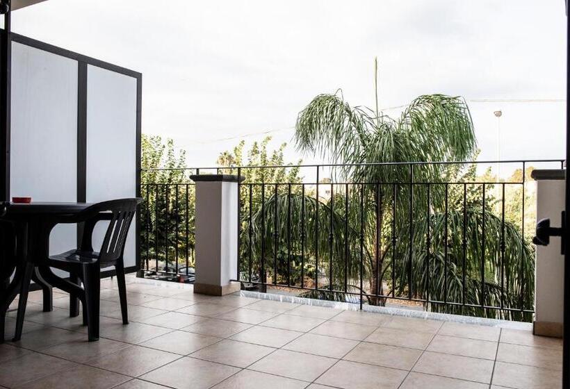 اتاق استاندارد با تخت بزرگ, B&b Caravello