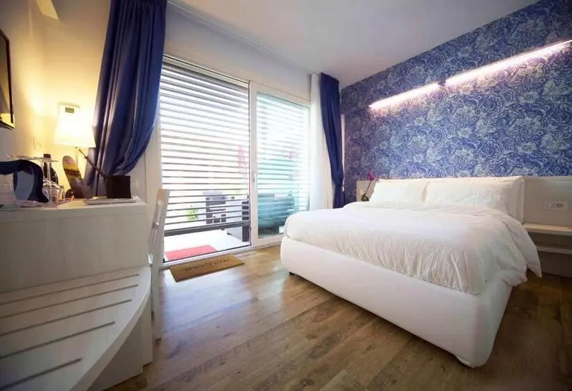 スタンダードトリプルルーム, Affittacamere B&b Villa Pini