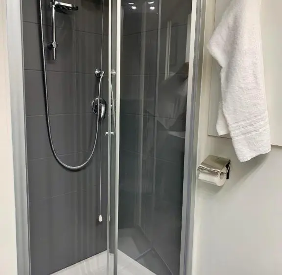 コンフォートトリプルルーム, Affittacamere B&b Villa Pini
