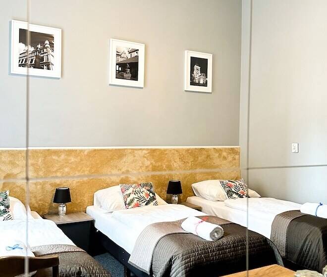 コンフォートトリプルルーム, Expolis Residence   City Center Mtp Targi   24h #betterthanyourex