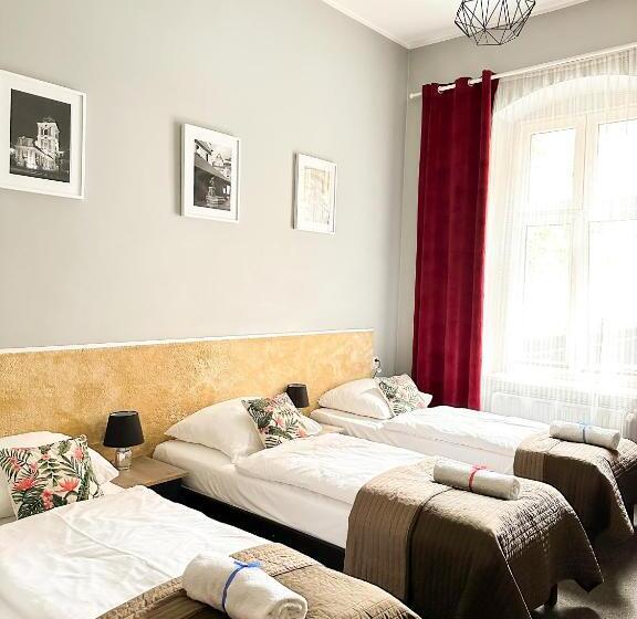 スタンダードトリプルルーム, Expolis Residence   City Center Mtp Targi   24h #betterthanyourex