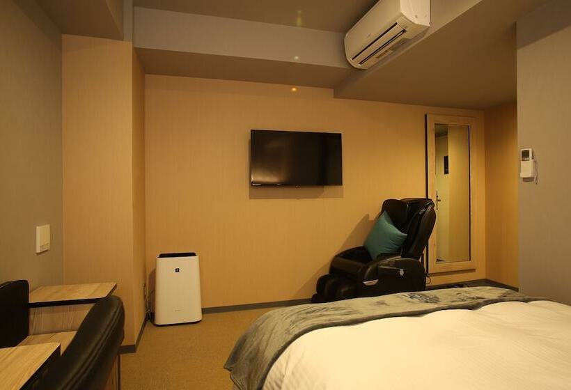 חדר פרמיום, Green Rich Hotel & Capsule Naha   Artificial Hot Spring Futamata Yunohana