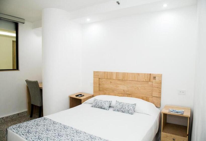 חדר דלוקס, Booking 500