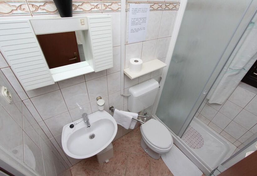 Номер Стандарт, Rooms And Apartments Bella Vista